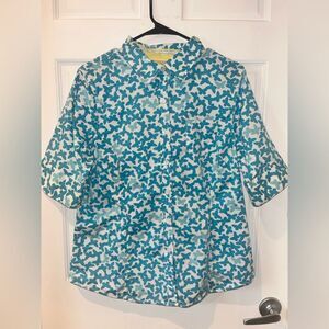 L.L.Bean short-sleeved button down shirt butterfly print Size L